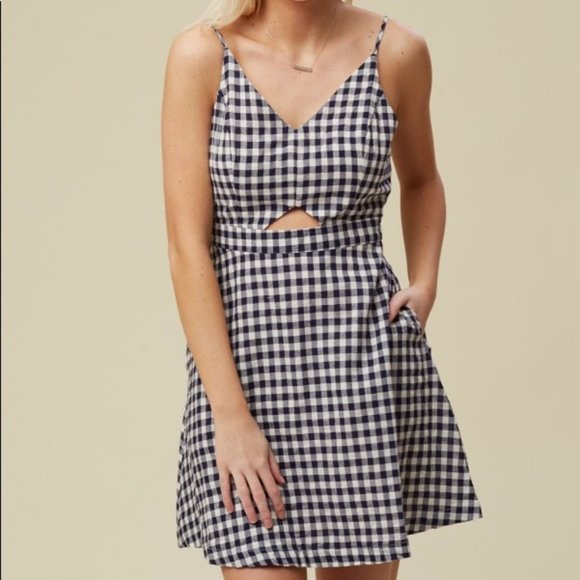 Altar'd State Elias Gingham Plaid Dress w/ Pockets - Picture 15 of 15